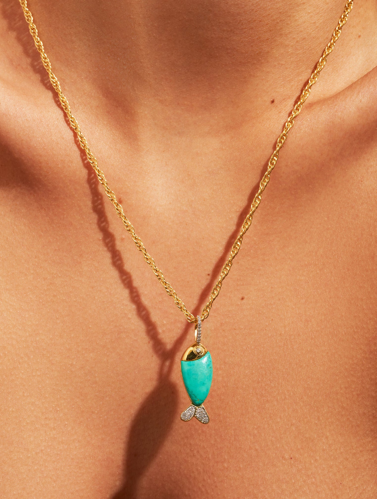 Poisson Long Necklace - Turquoise - detail view