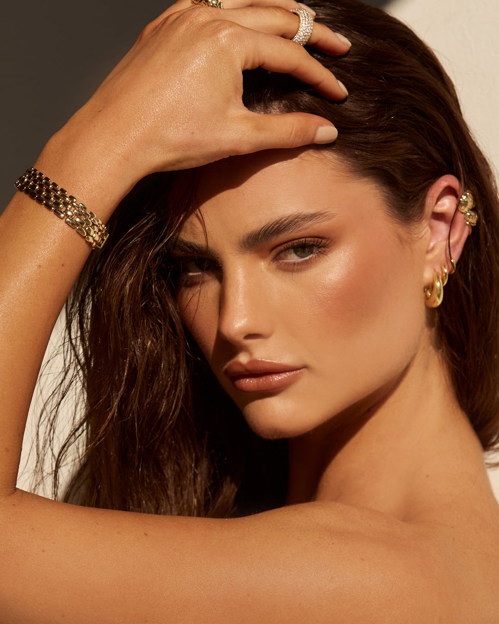 Celine Chain Link Bracelet - Gold — detail view
