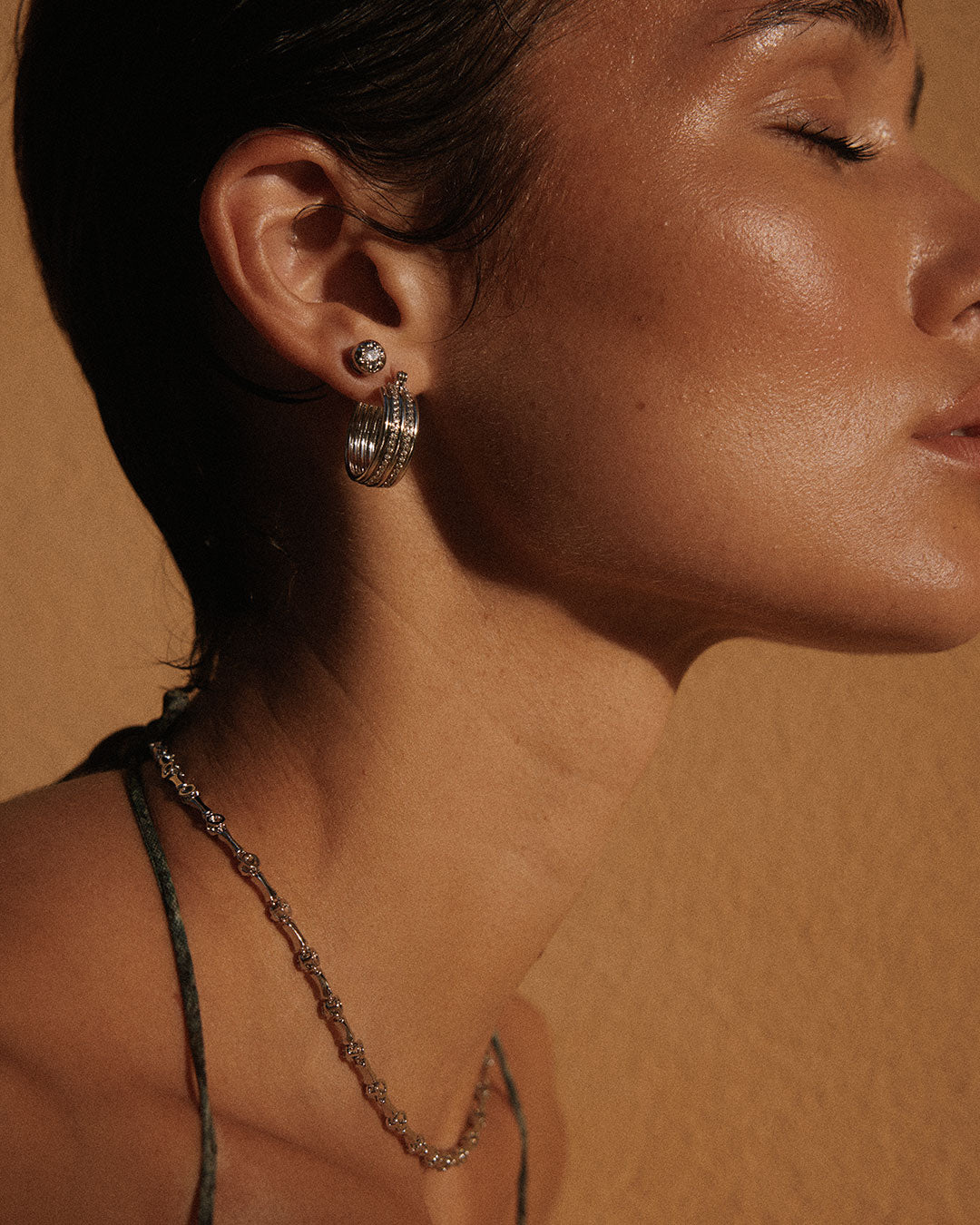 Coquille Tennis Necklace — alternate view 2