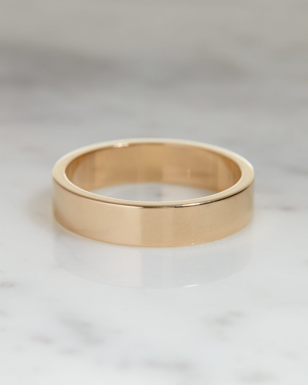 Classique Cigar Band- 4mm in Gold - Rings
