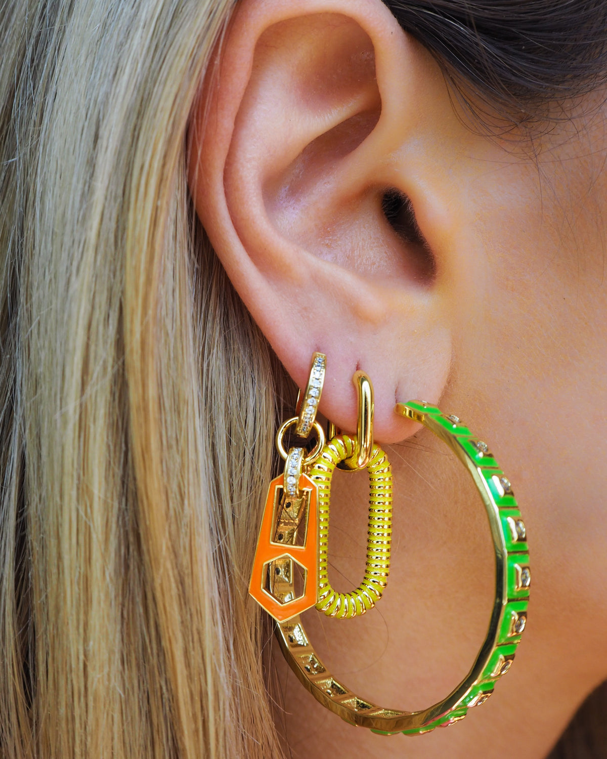 XL Pyramid Stud Hoops- Bright Green - Gold — detail view