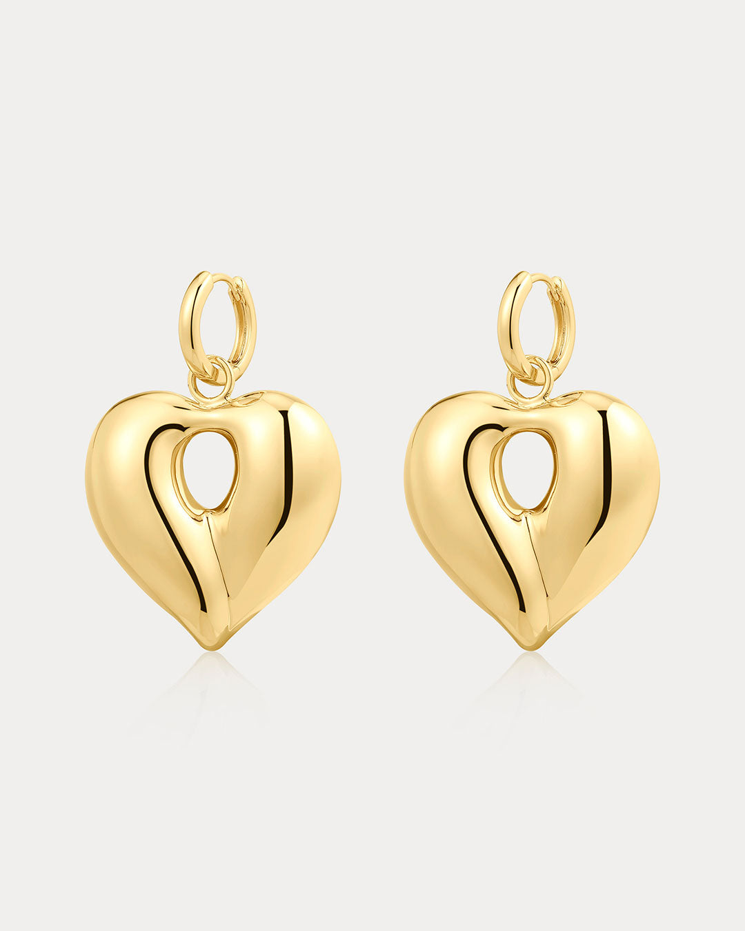 Corazon Statement Hoops in Gold