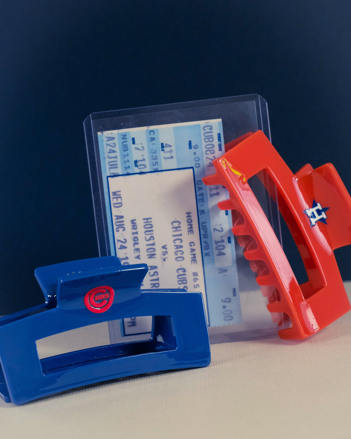 MLB Square Claw Clip — detail view