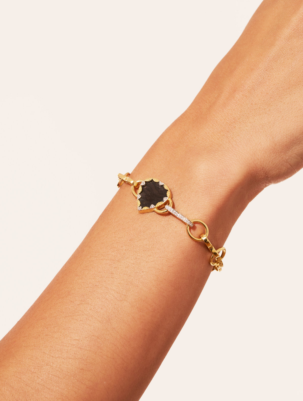 Lima Bracelet - Textured Onyx - alternate view