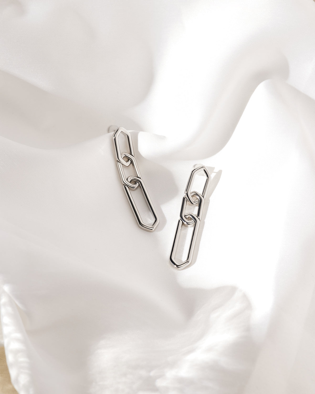 Slash Chain Studs - Silver — detail view