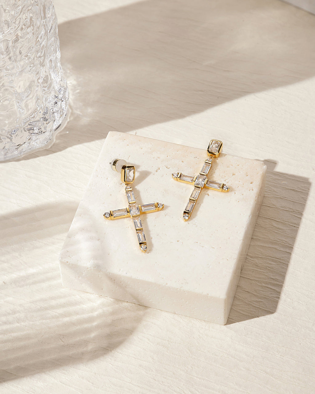 Baguette Cross Earrings - Gold — detail view