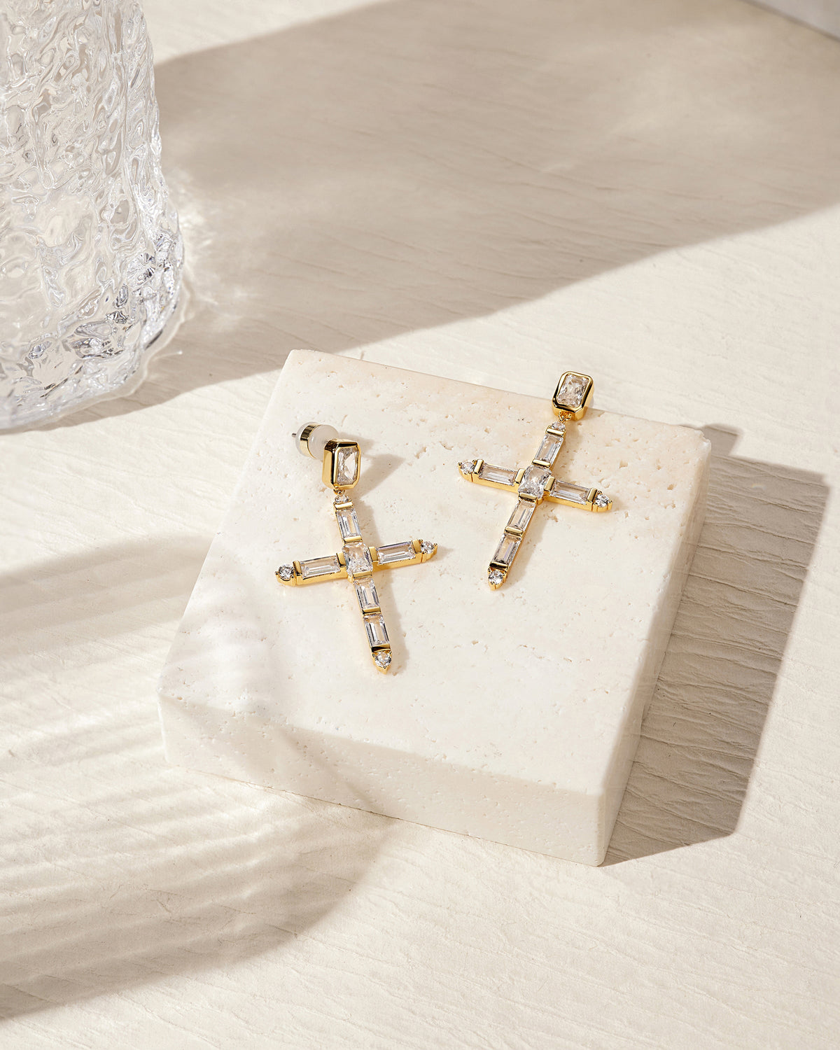 Baguette Cross Earrings - Gold — detail view