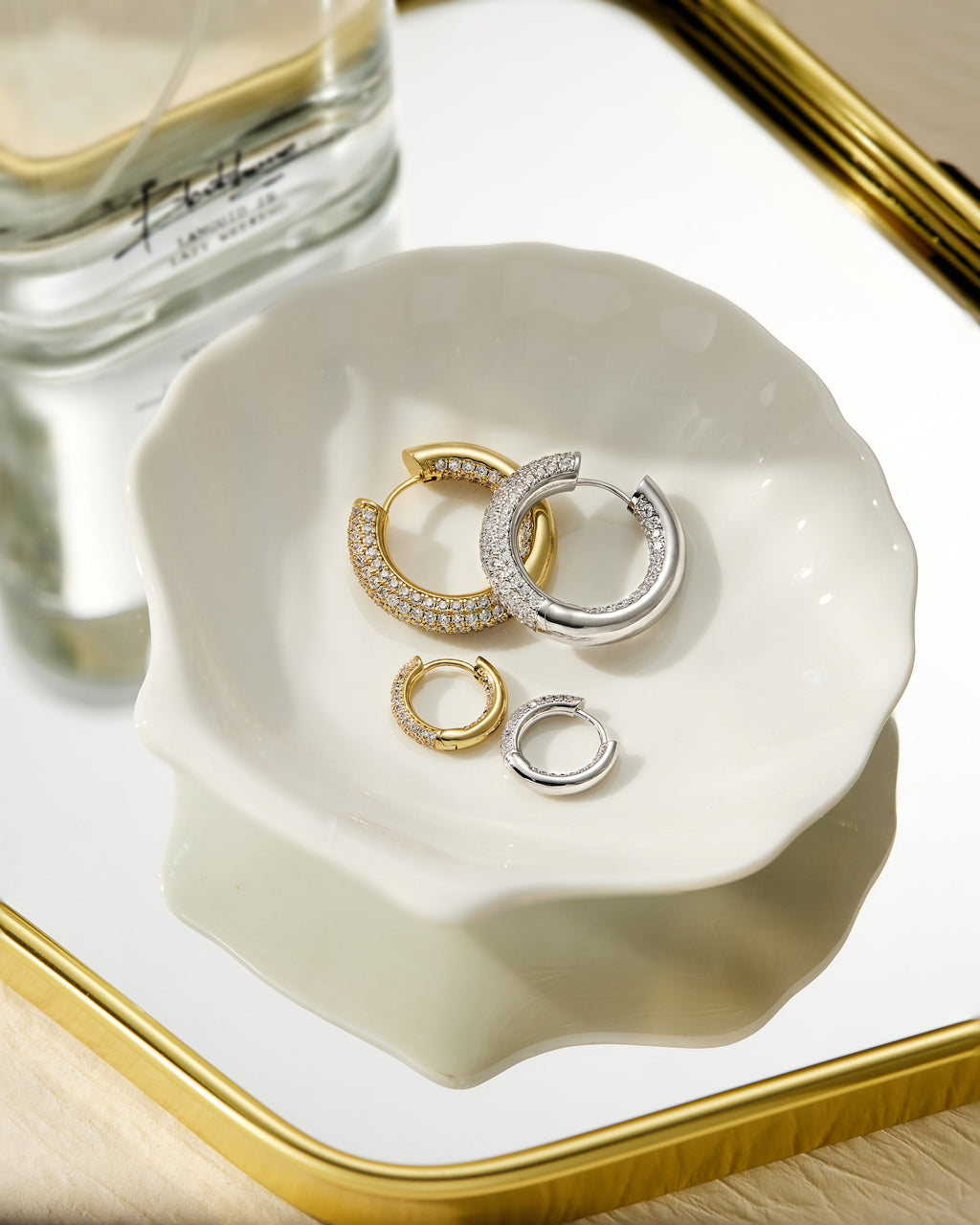 Reversible Amalfi Hoops - Gold — alternate view 2