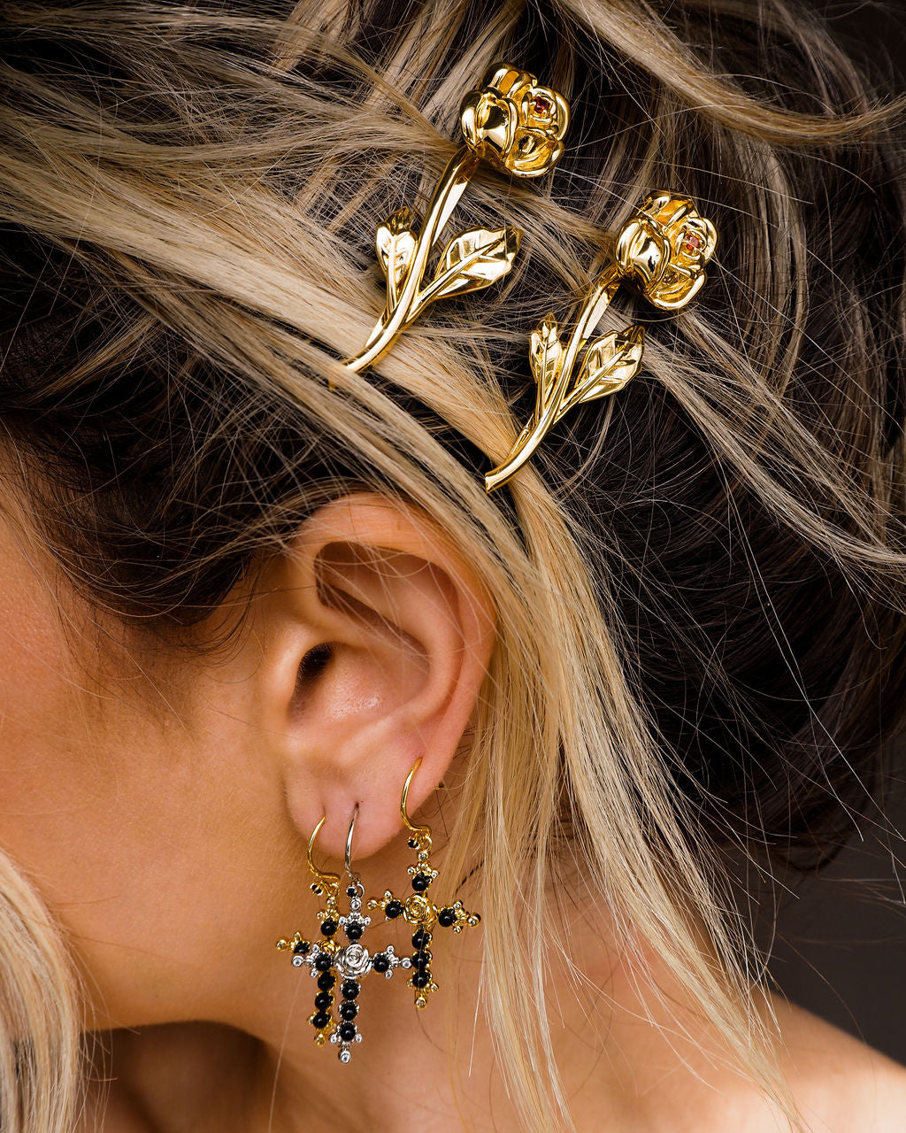 Rosa Bobby Pin Set - Gold — detail view