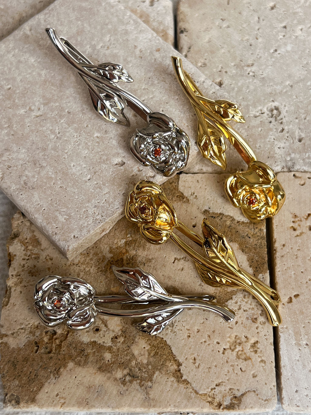 Rosa Bobby Pin Set - Gold — another angle