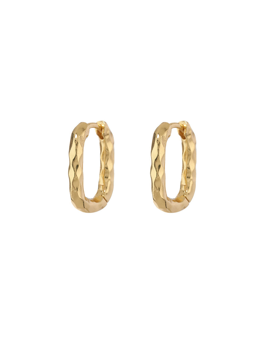 Hammered Chain Link Huggies - Gold