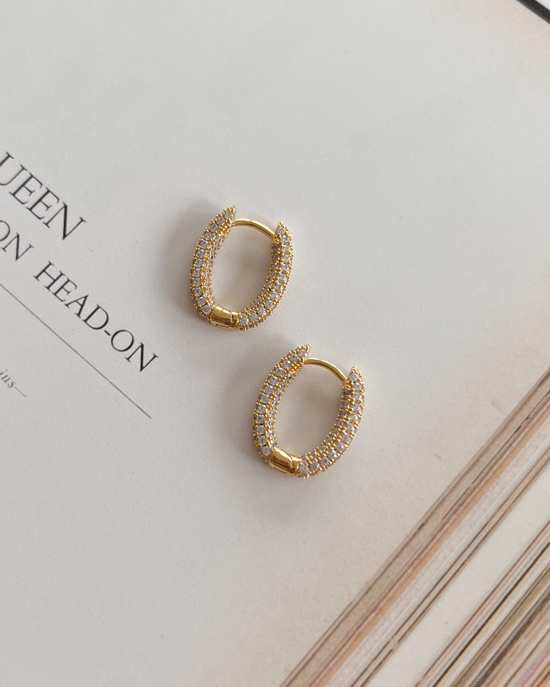 Pavé Amalfi U Hoops - Gold — detail view