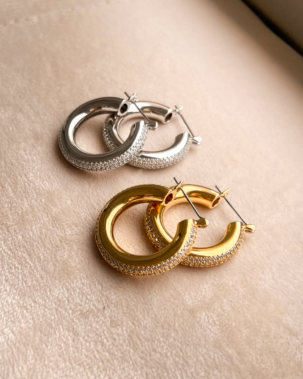 Pavé Stripe Baby Amalfi Hoops - Gold — alternate angle