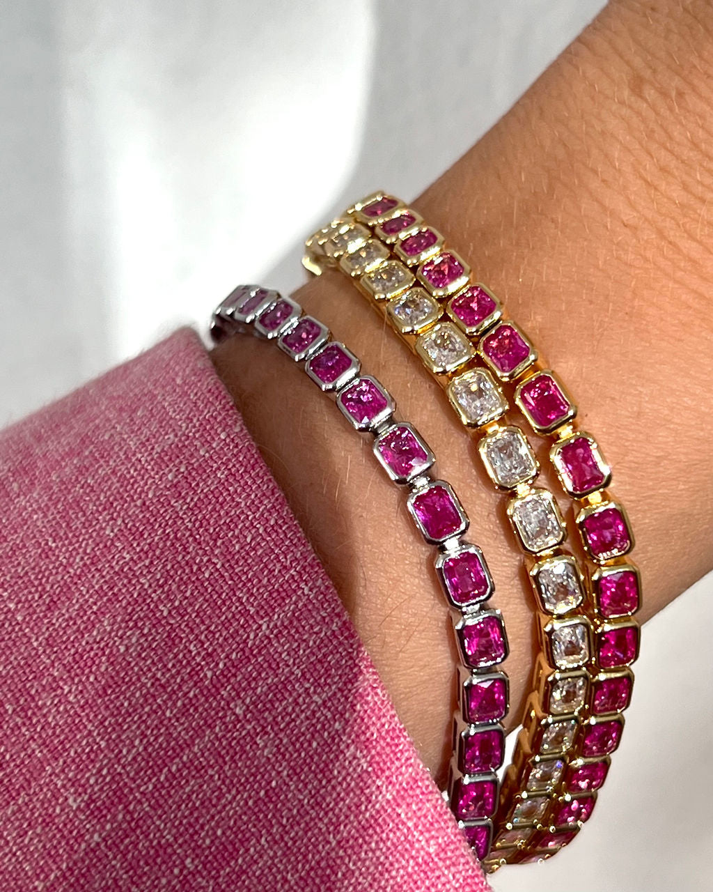 Bezel Emerald Ballier Bracelet - Pink - Gold — another angle