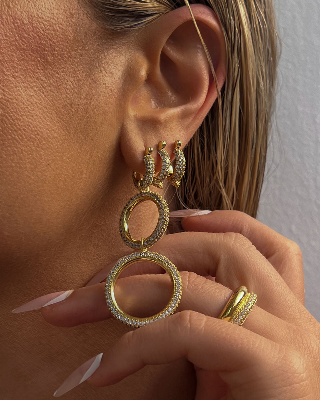 Pavé Thorn Huggies - Gold - Earrings — alternate view 2