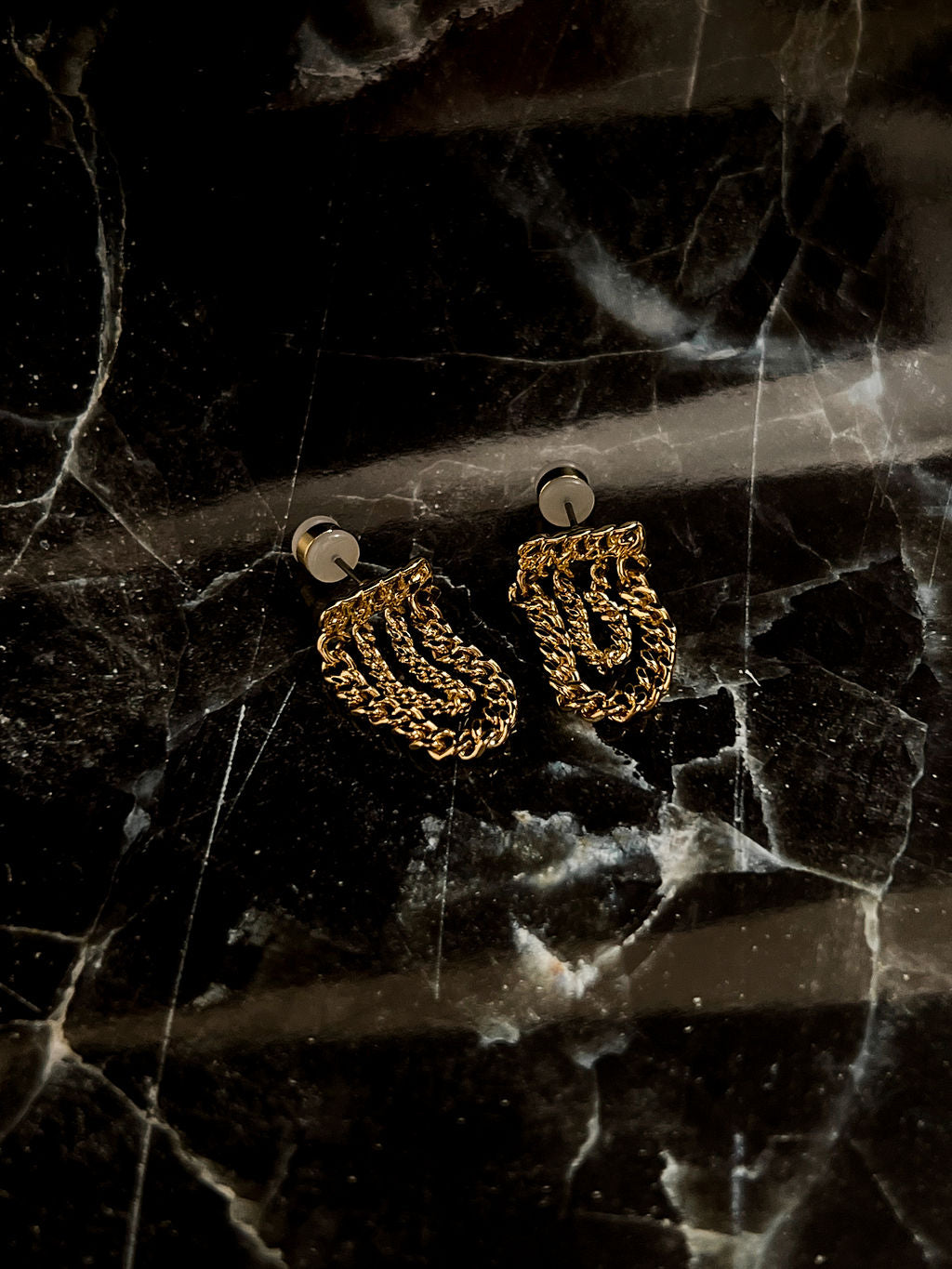 Louis Chain Studs - Gold — alternate angle
