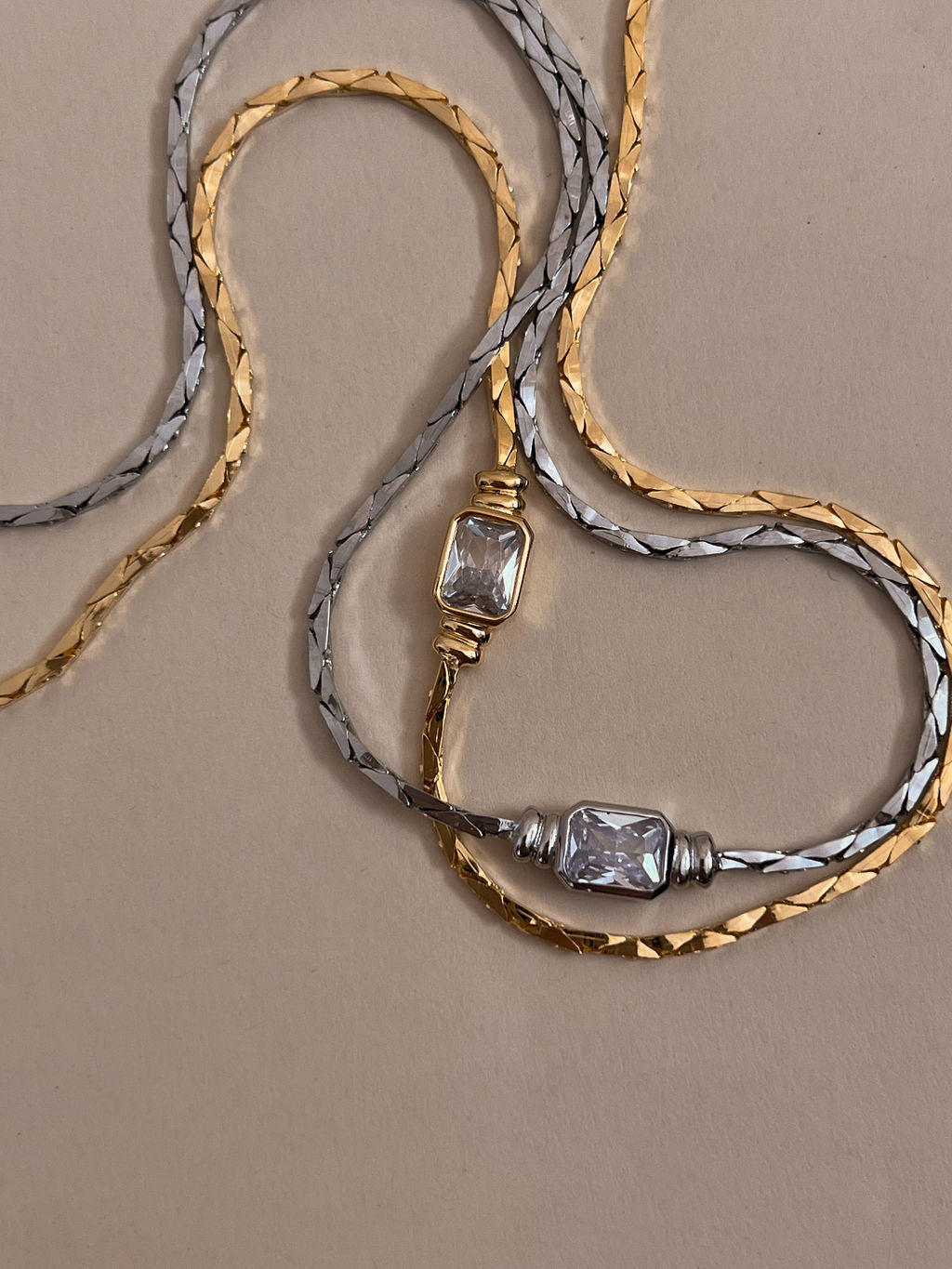Camille Chain Necklace - Gold — alternate angle