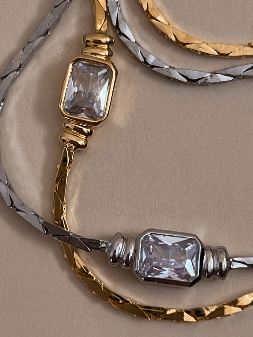 Camille Chain Necklace - Gold — alternate view 2