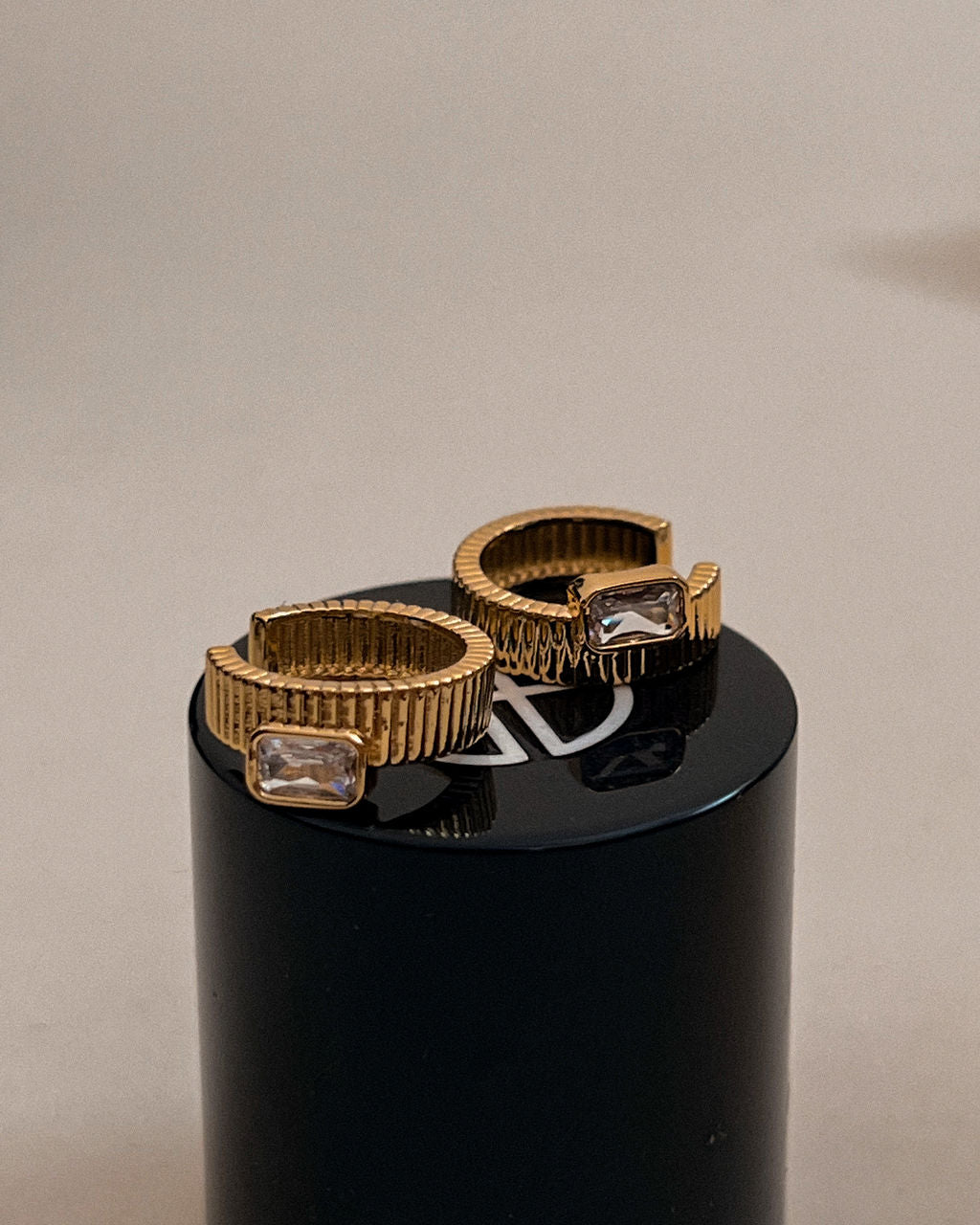 Francois Ridged Ear Cuff - Gold - Earrings — detail view