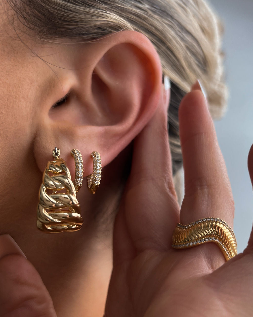 Reversible Mini Amalfi Hoops - Silver — another angle