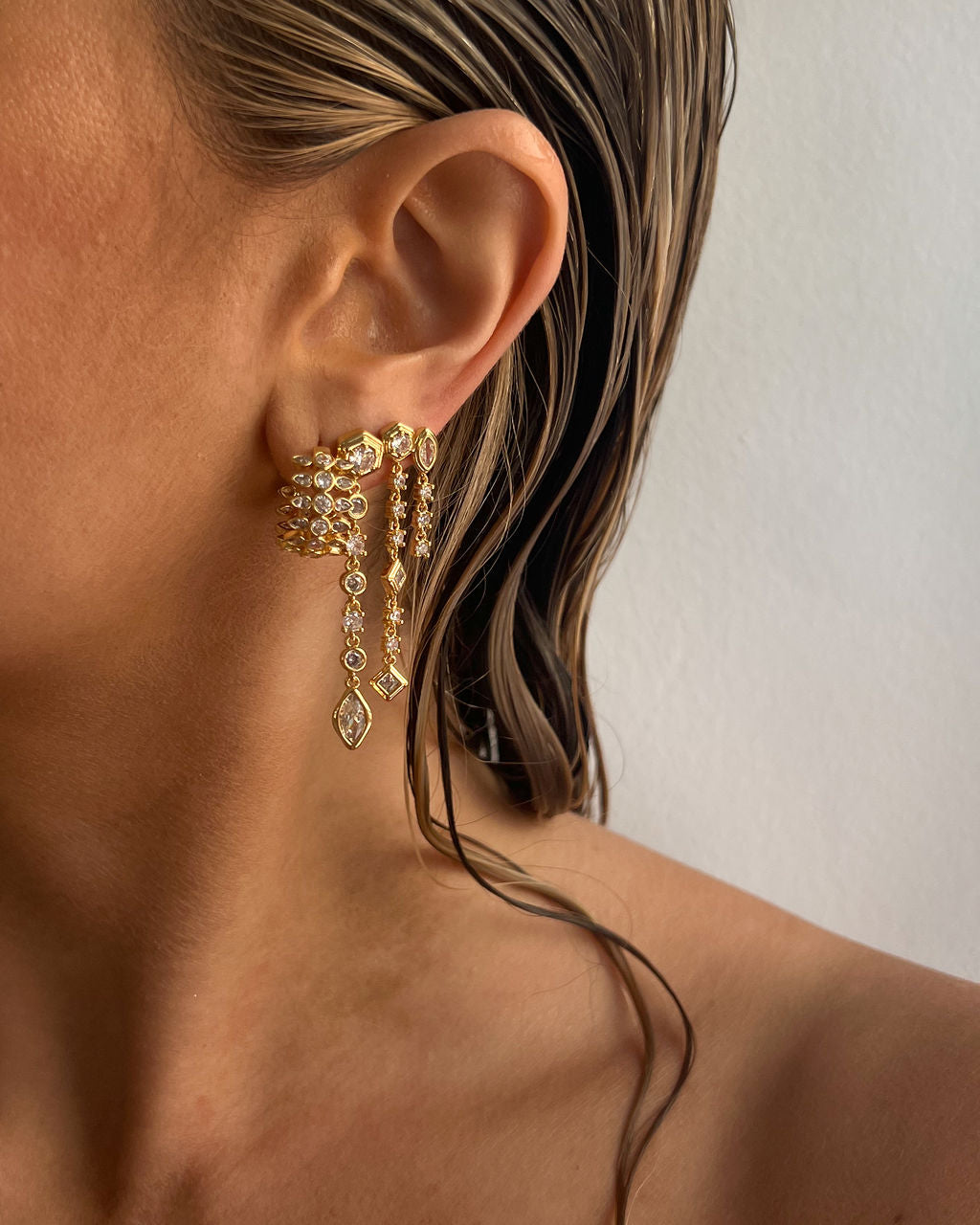 Florette Hoops - Gold — alternate view 2