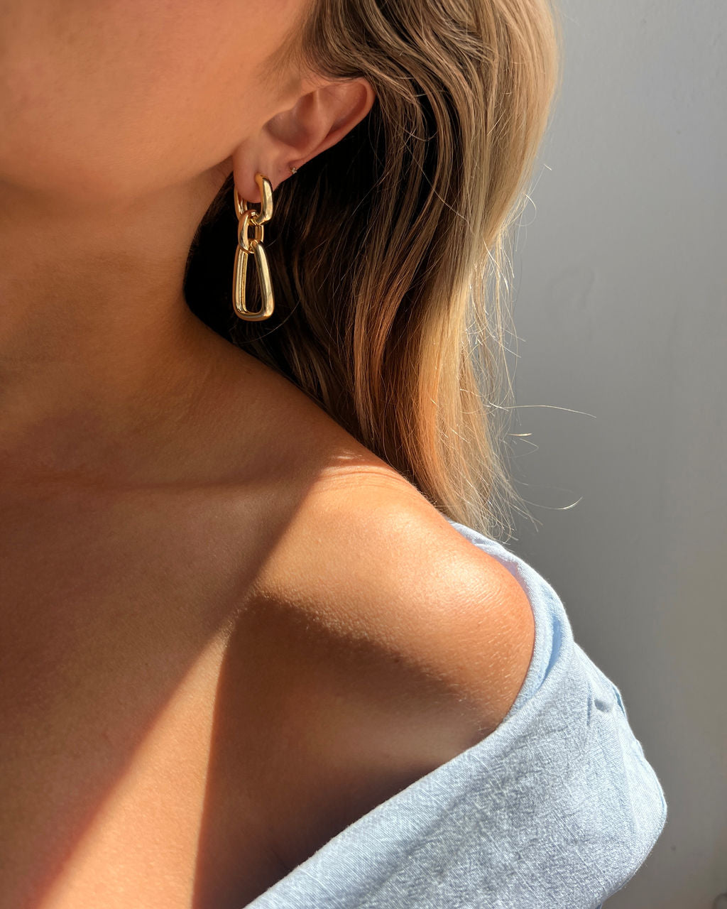 Anais Loop Hoops — alternate view 2