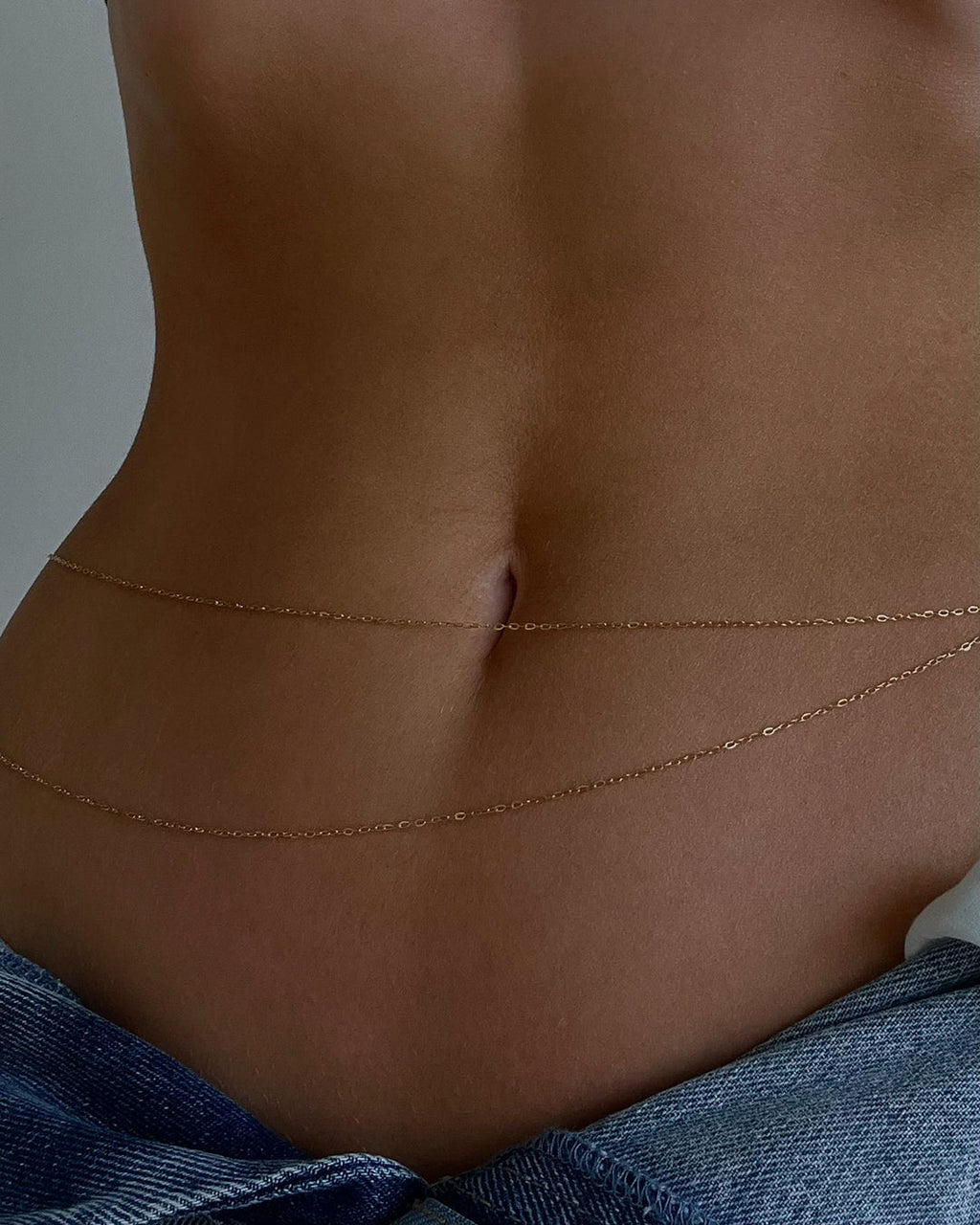 Take Me to the Bungalows Belly Chain - Silver — alternate view 2