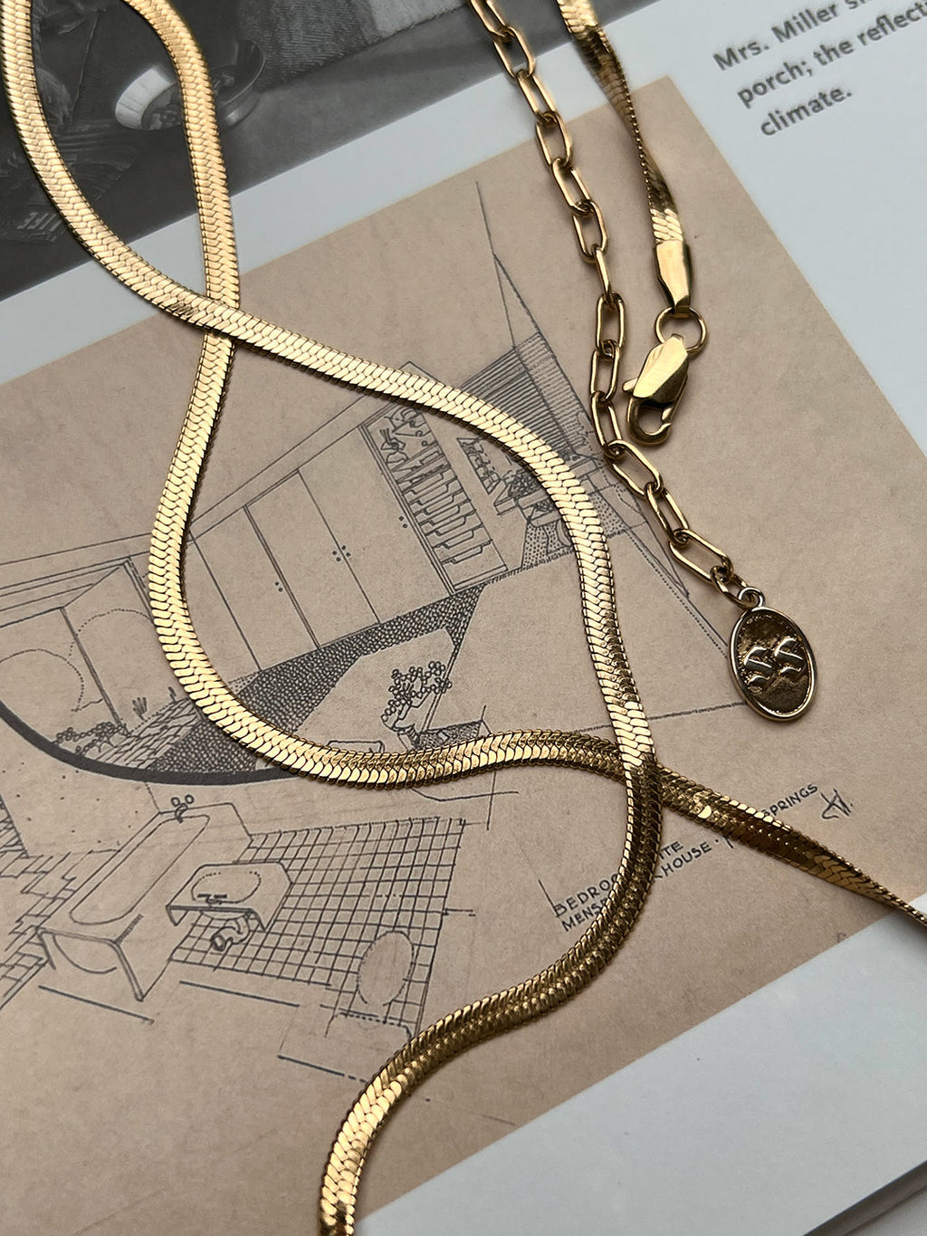 Mercer Belly Chain - Silver — alternate angle
