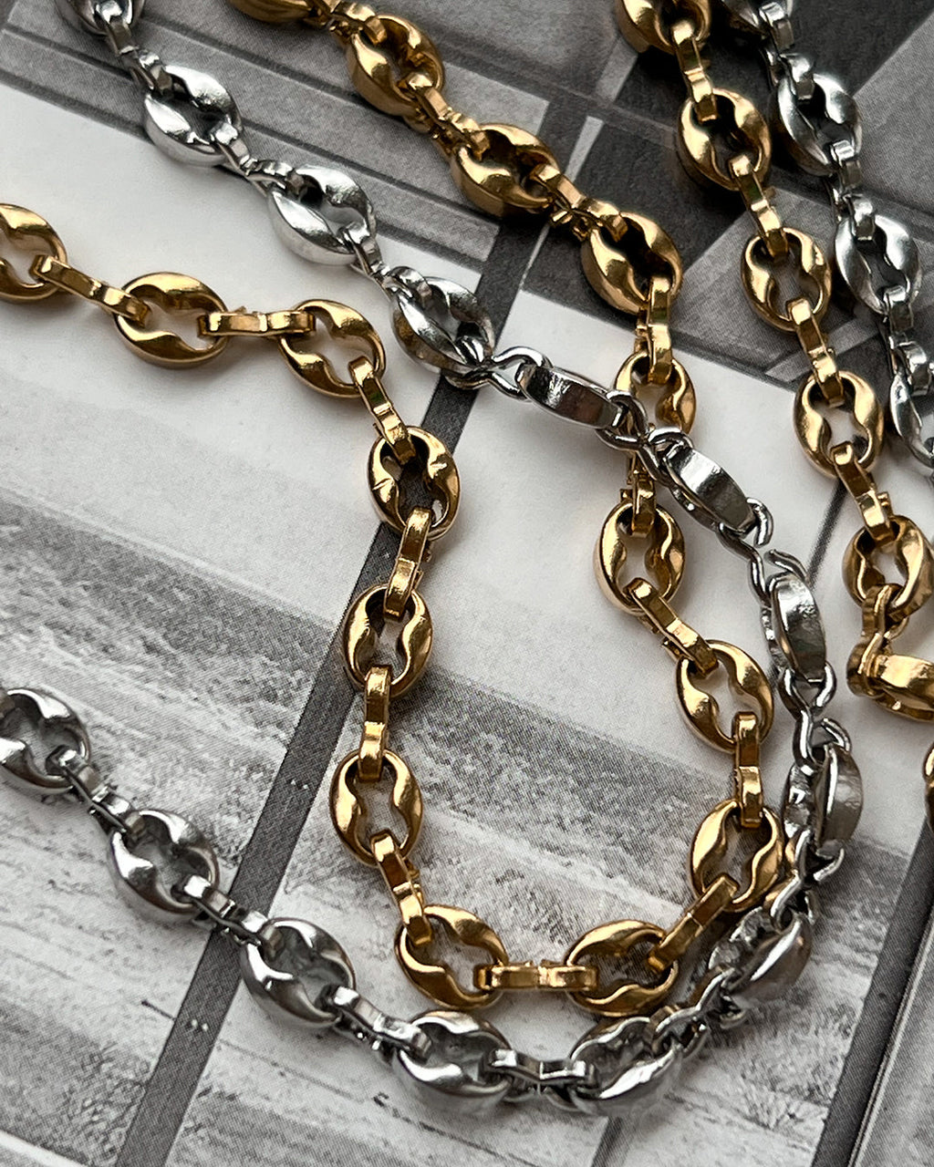 Violante Belly Chain - Silver — detail view 2