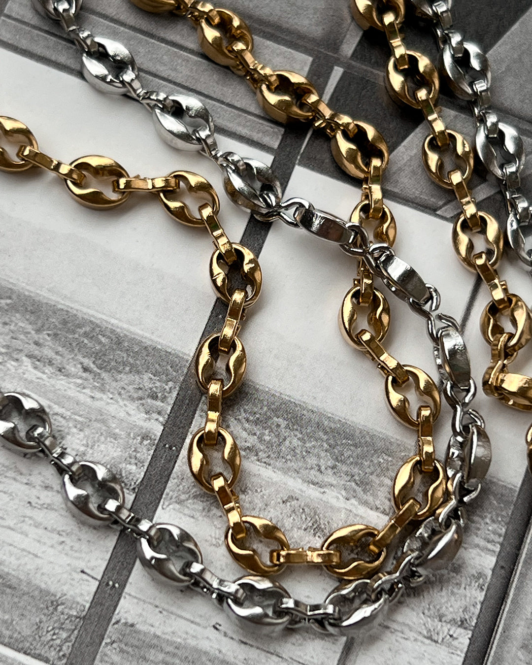 Violante Belly Chain - Silver — detail view 2
