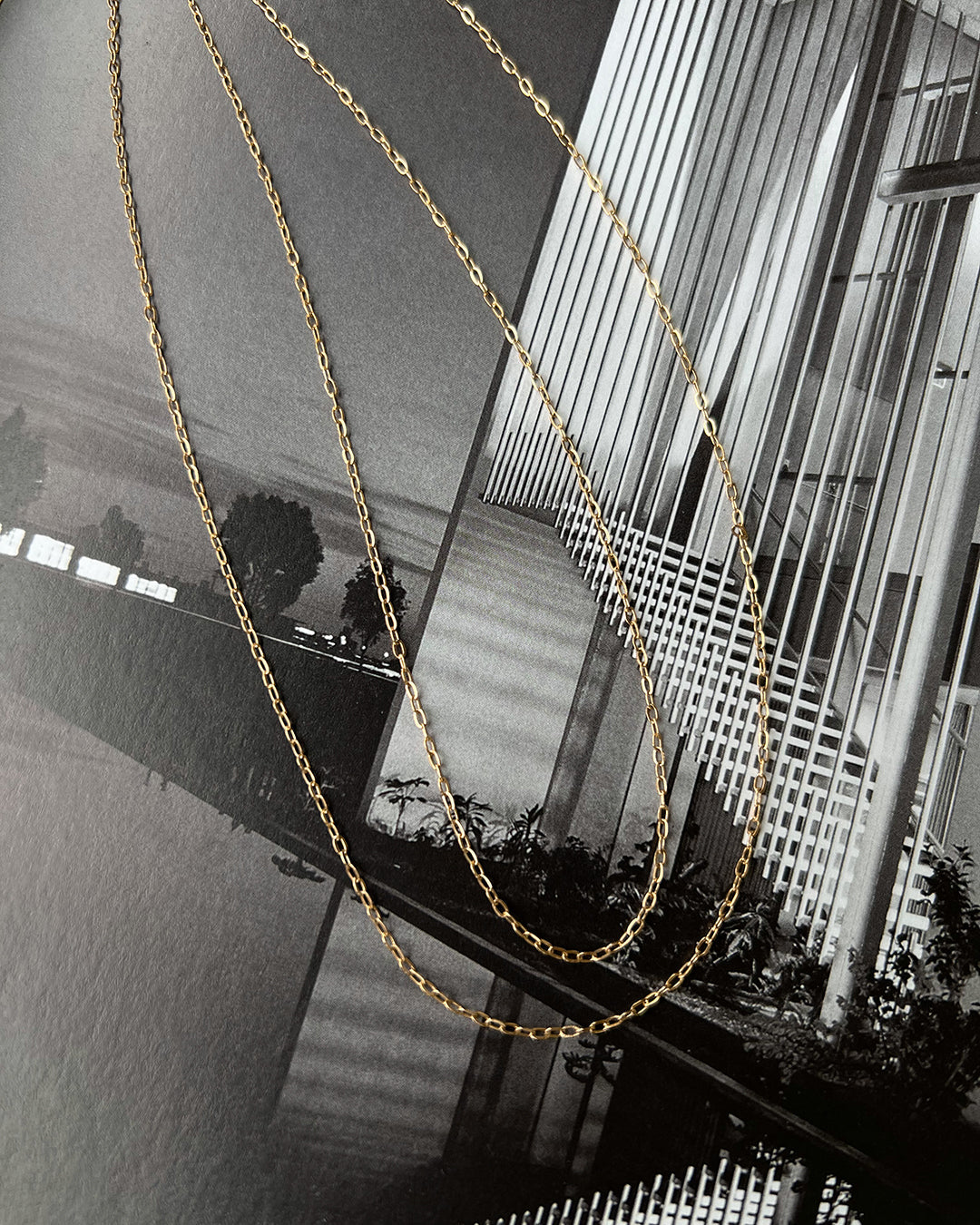 Take Me to the Bungalows Belly Chain - Gold — alternate view 2
