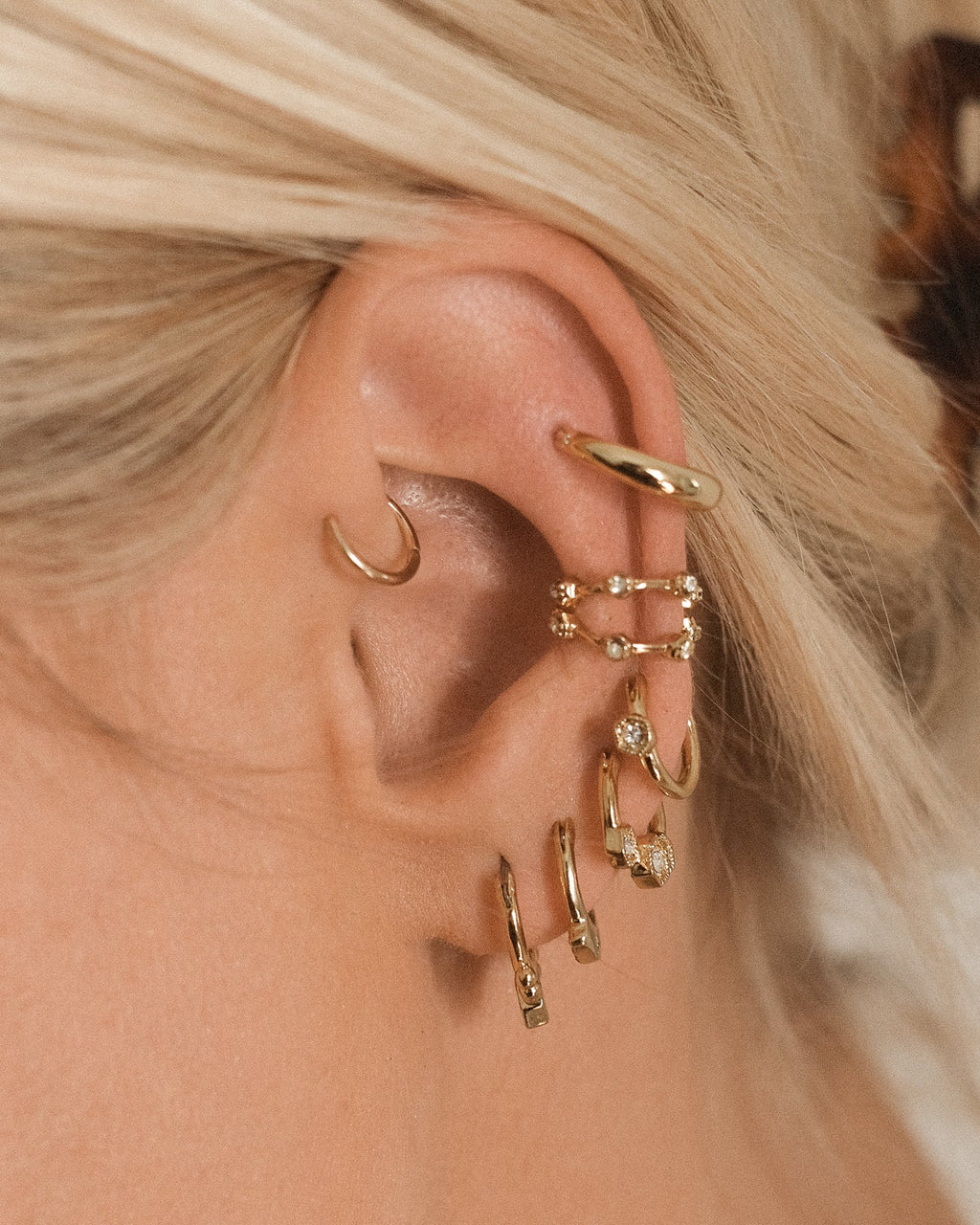 Full Bloom Hoop Earring Set - Gold — alternate view