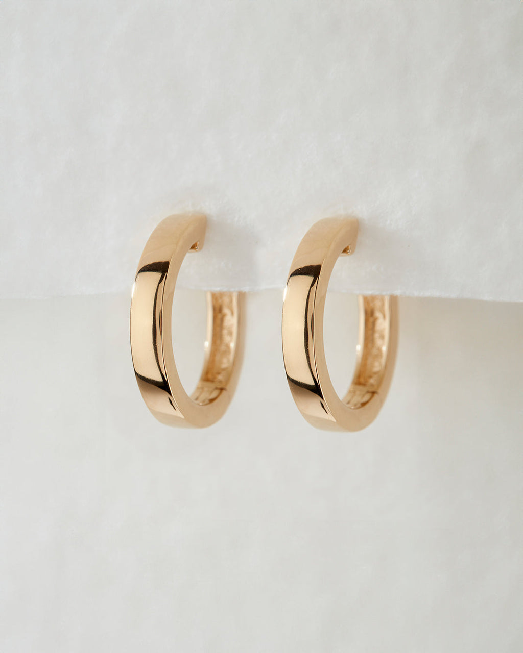 Mini Coco Huggies - Earrings