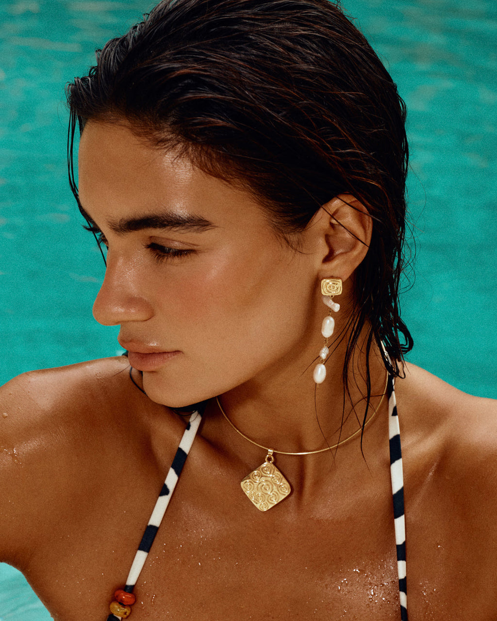 Seychelles Choker - Gold - Necklaces — alternate view