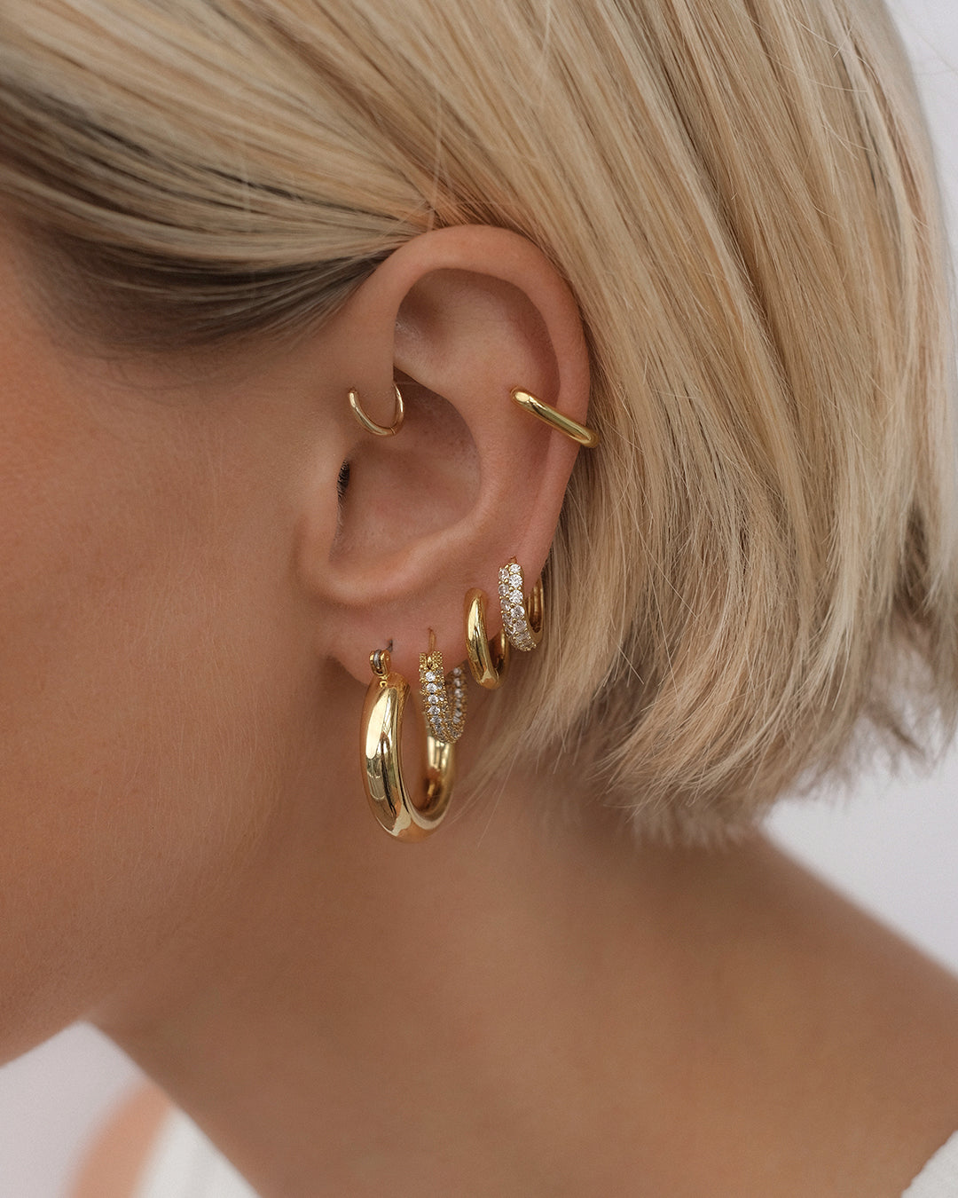 Baby Pavé Huggies - Gold - Earrings — detail view