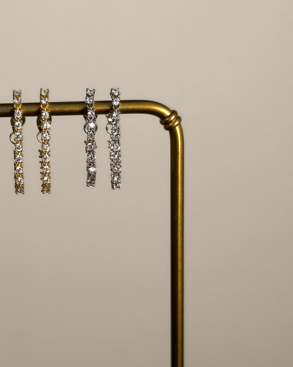 Ballier Chain Studs - Gold — another angle