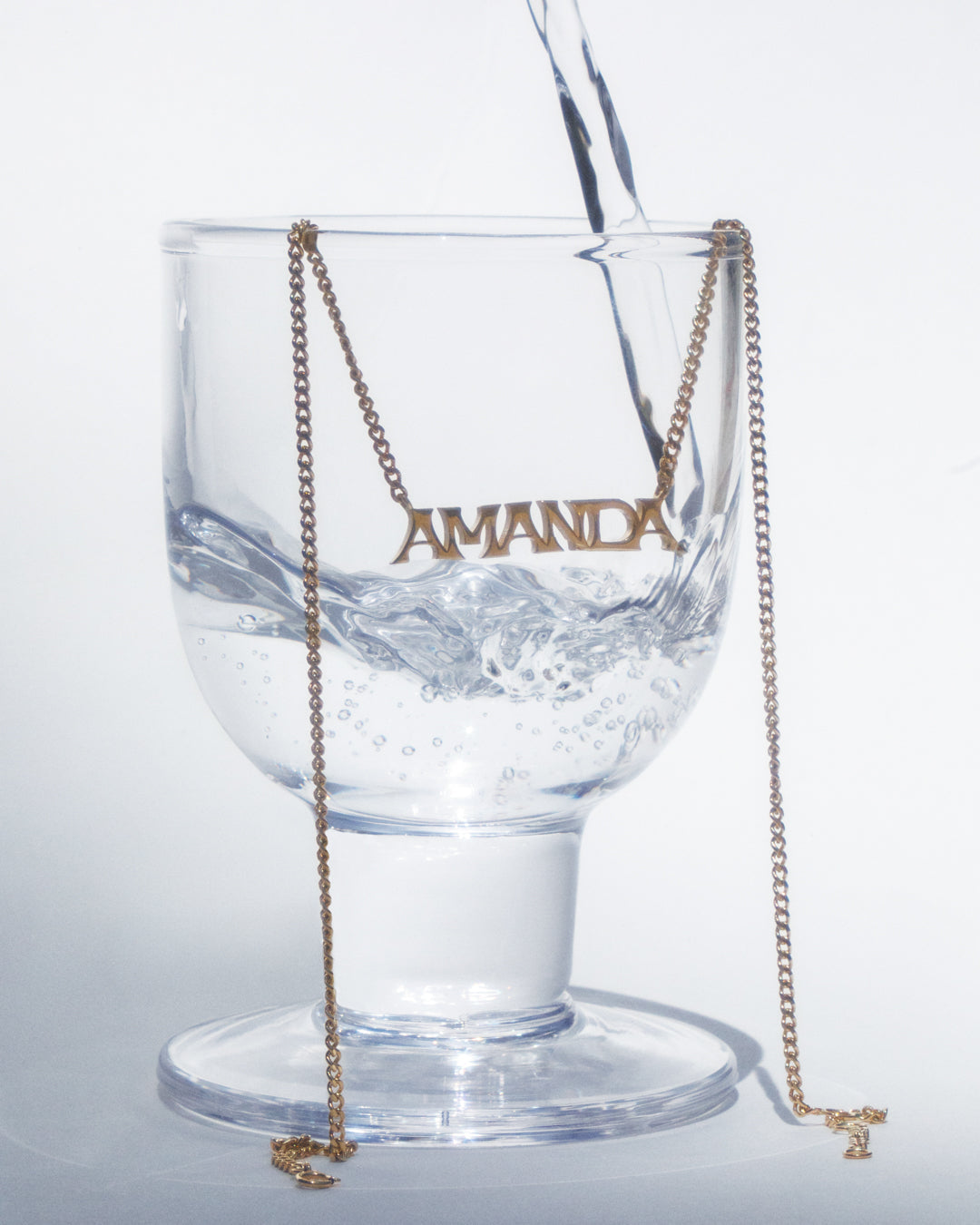 Nameplate Necklace [Vintage] — detail view 2