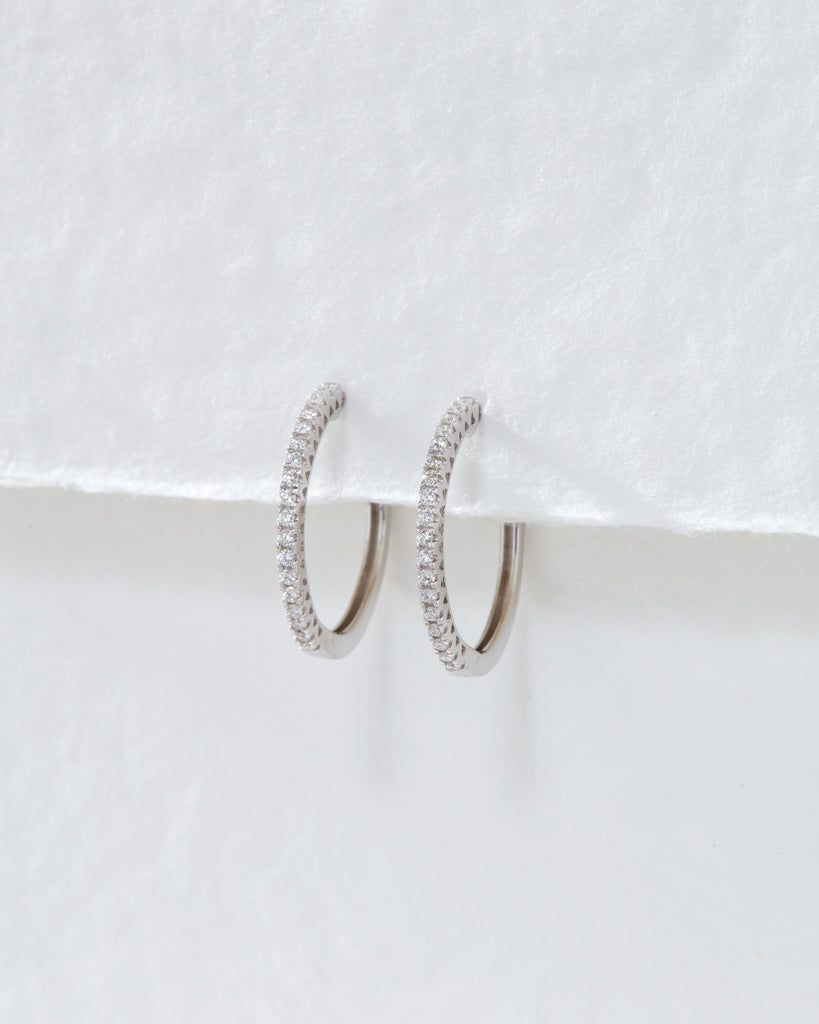 Dreamy Diamond Hoops (18mm) — detail view