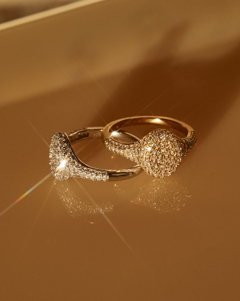 Perfect Pavé Signet Ring — detail view