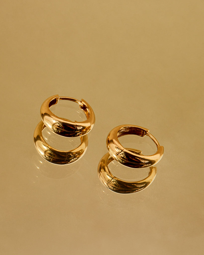 Mini Marbella Huggies - Earrings — detail view 2