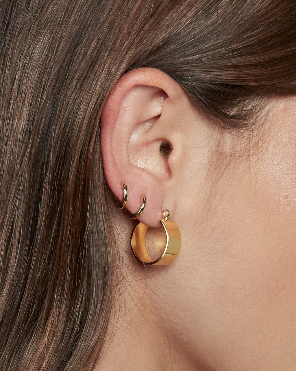 Positano Hoops - Gold — another angle