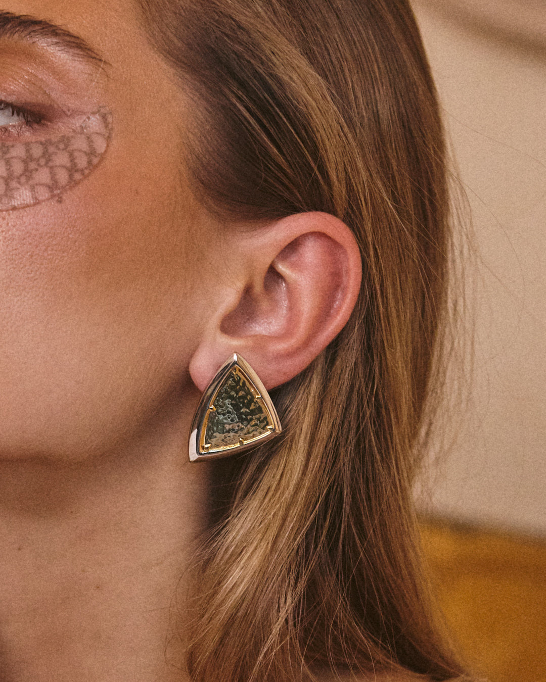 Bianco Nero Studs - Silver - Earrings — alternate view