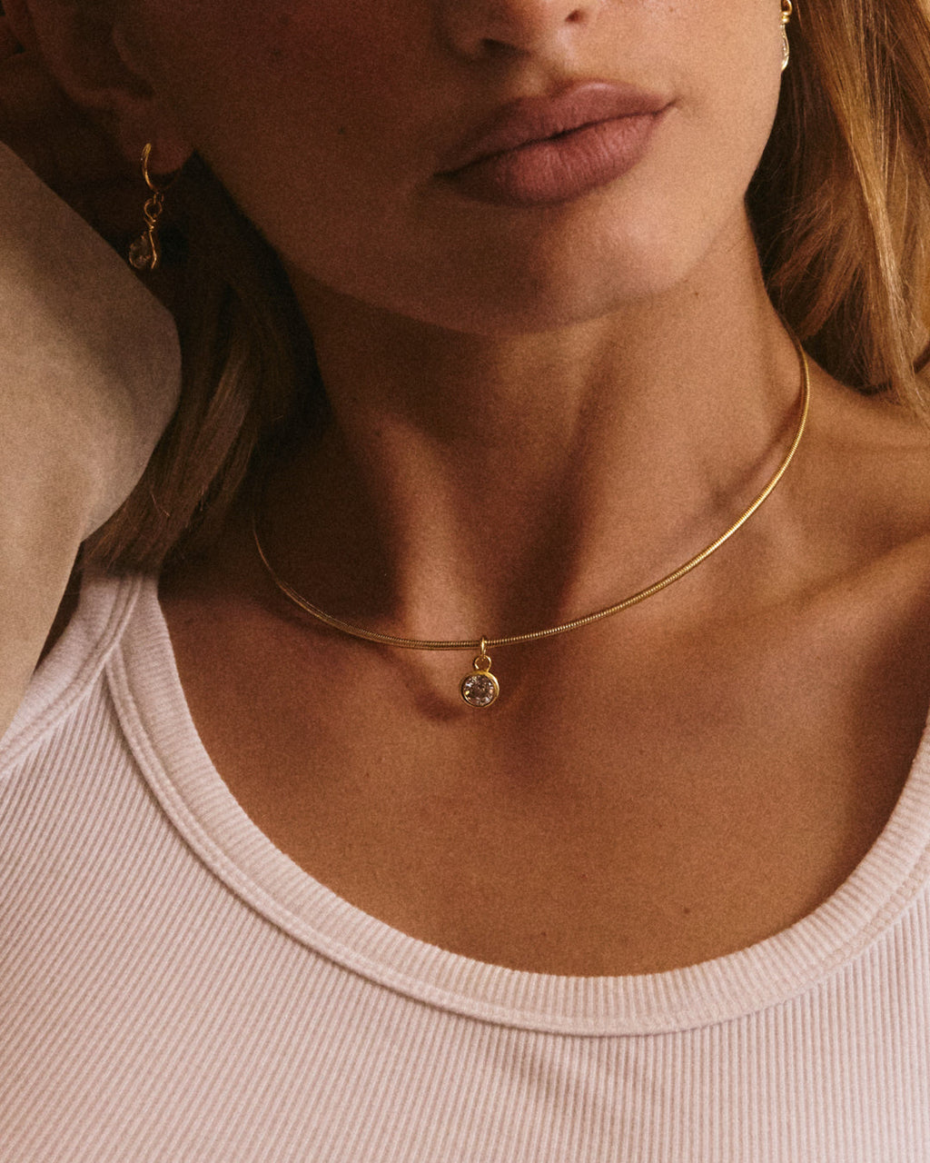 Georgia Stone Omega Necklace - Gold — alternate view