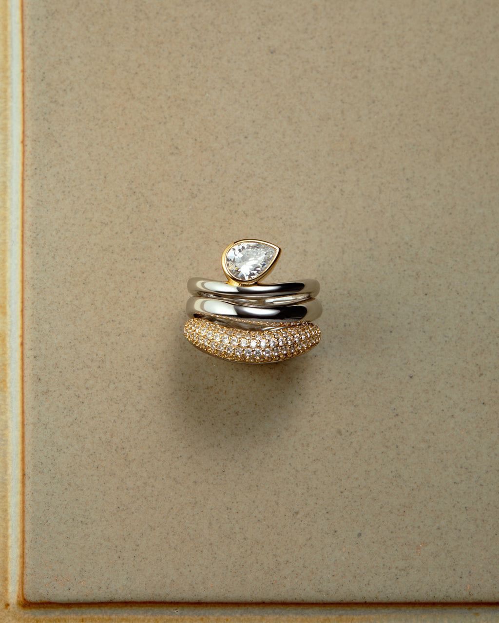 Marais Wave Ring Set - Gold — another angle