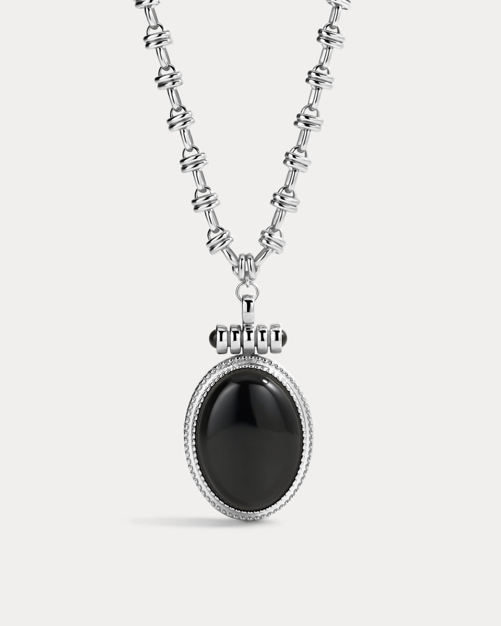 Midnight Mesa Pendant Necklace - Silver