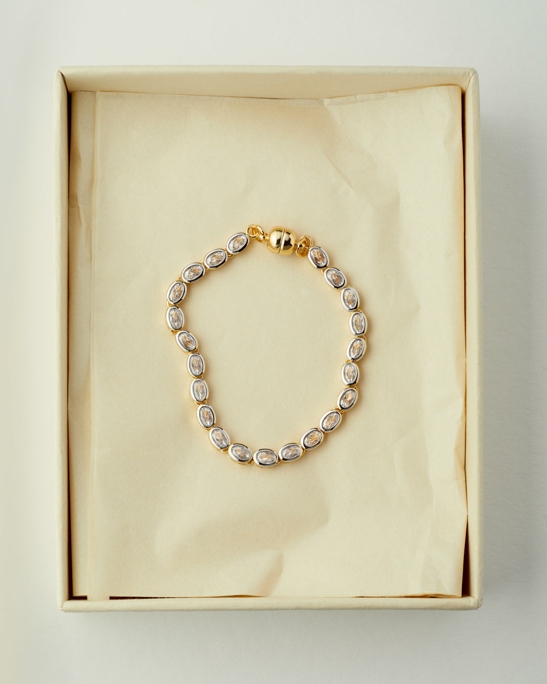 Palais Tennis Bracelet - Gold — alternate view