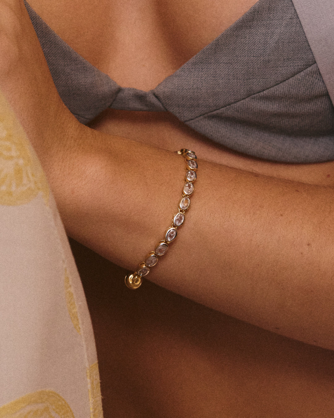 Palais Tennis Bracelet - Gold — detail view