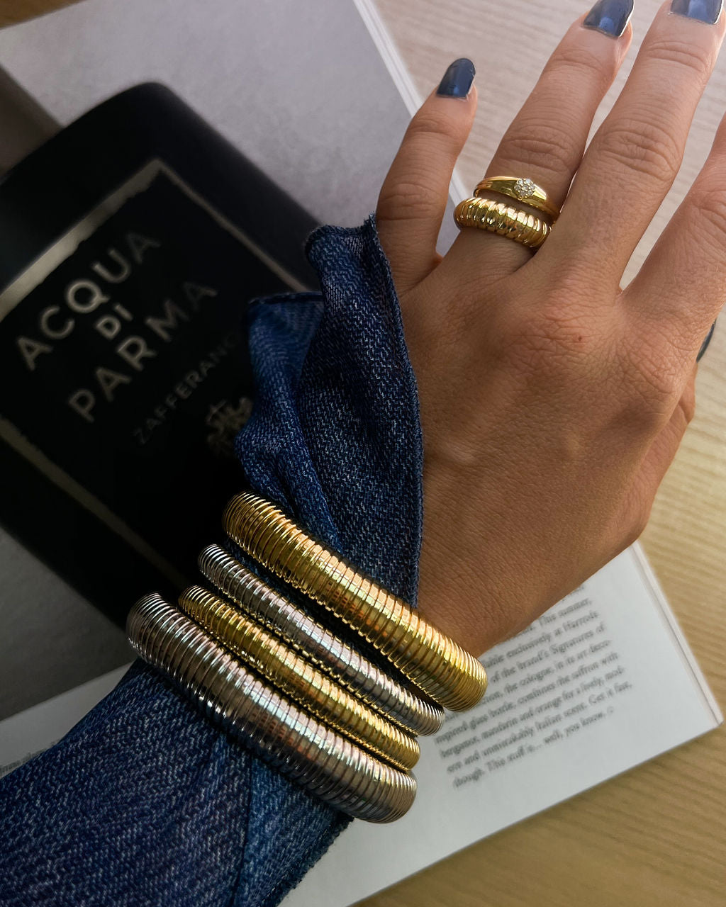 Mini Flex Snake Chain Bracelet - Gold — another angle