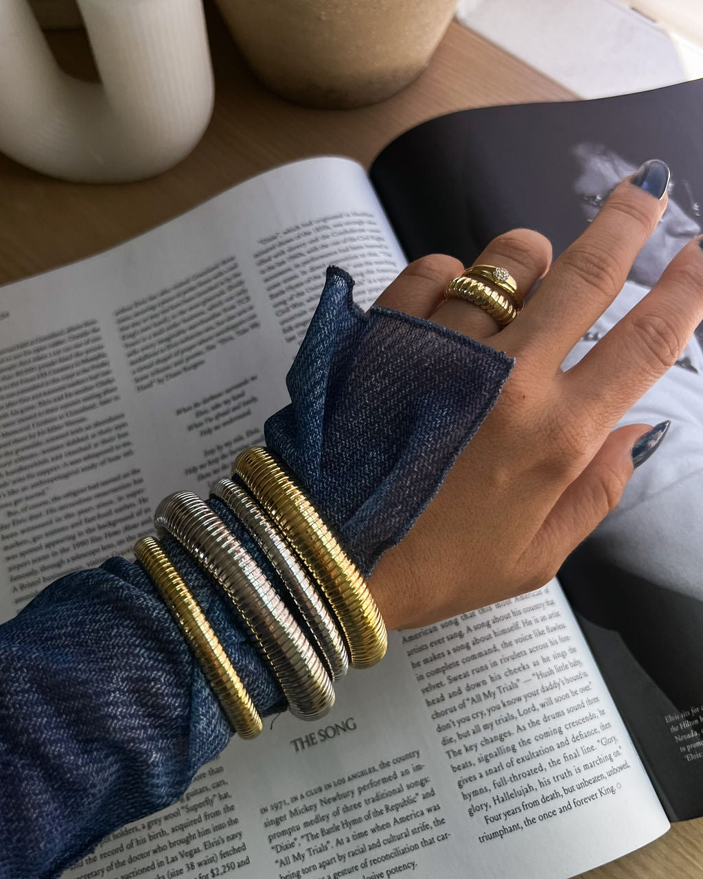 Flex Snake Chain Bracelet - Gold — alternate angle