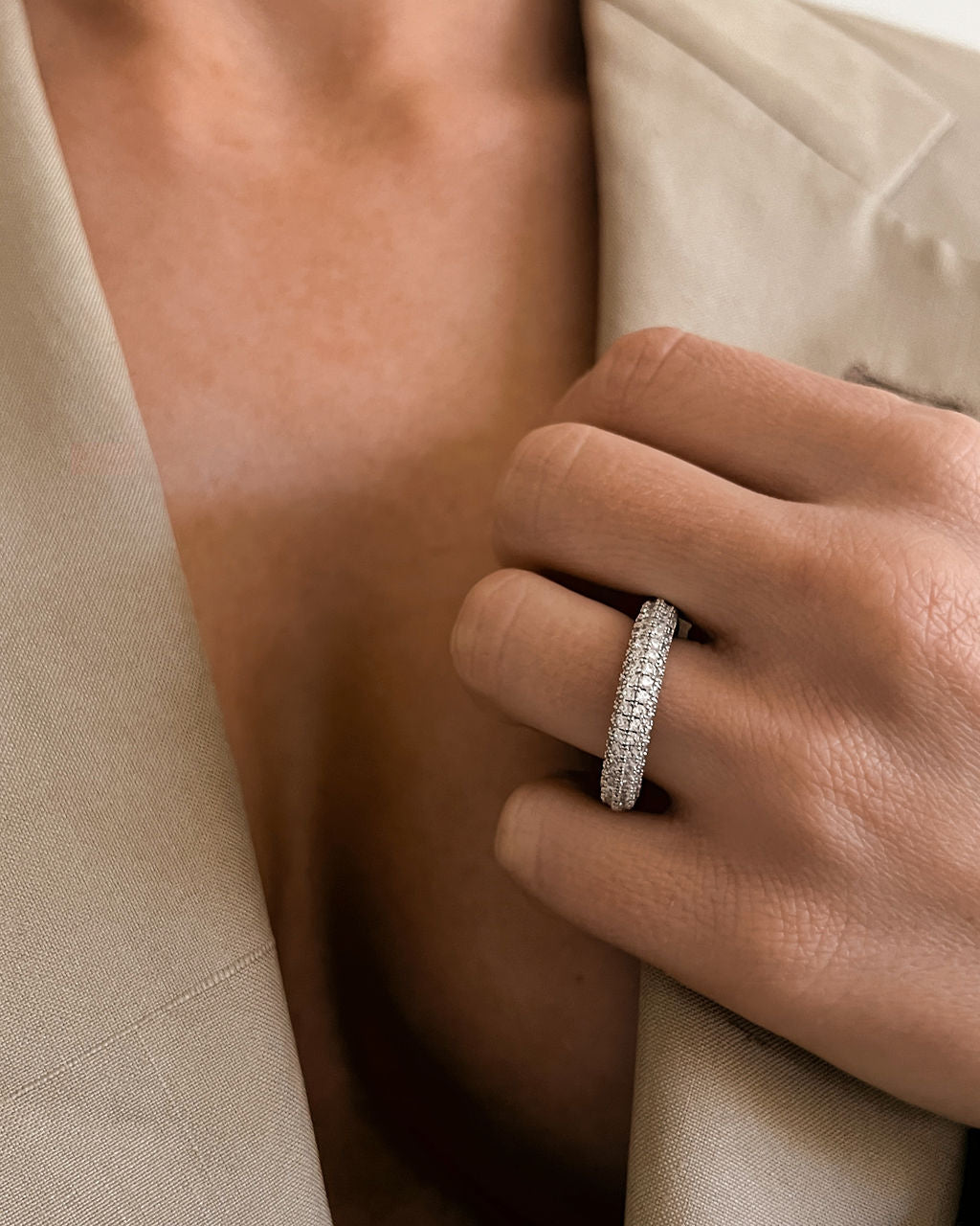 Pavé Amalfi Ring - Silver — detail view